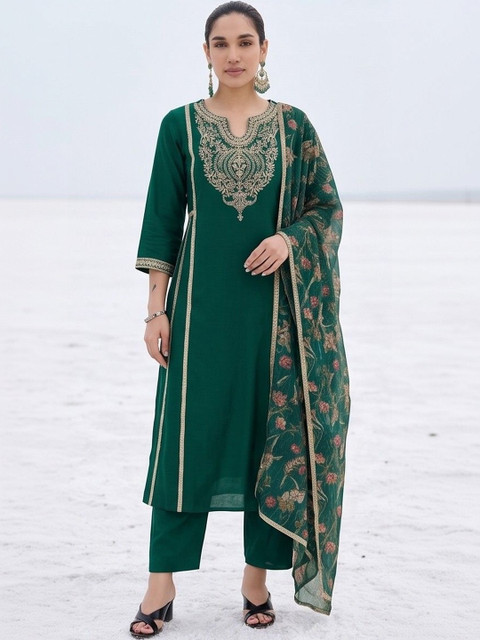 House of Pataudi Embroidered V-Neck Kurta & Trousers With Dupatta