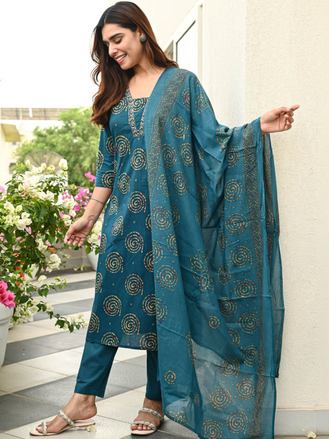 SURUKH Women Ethnic Motifs Printed Regular Thread Work Kurta with Trousers & With Dupatta
