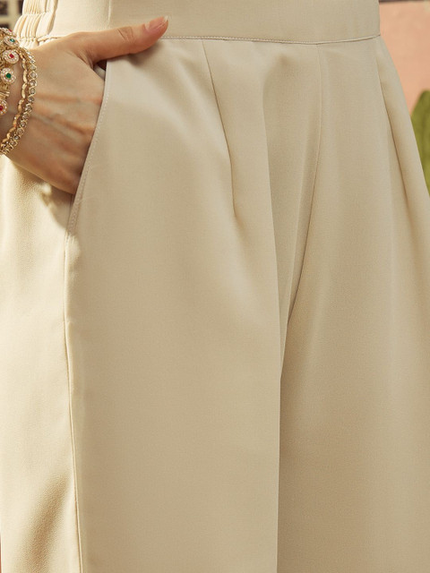 Sangria Embroidered Georgette Round Neck Kurta & Palazzos Kurta Set - Image 4