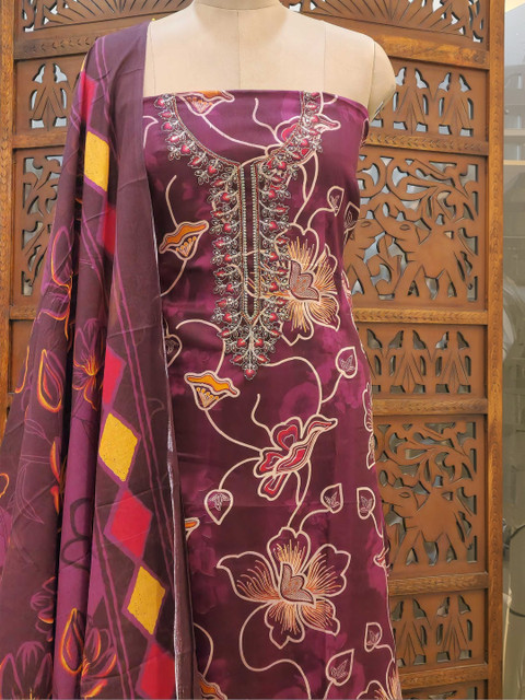 The Weavers Shop Printed Unstitched Dress Material - Image 3