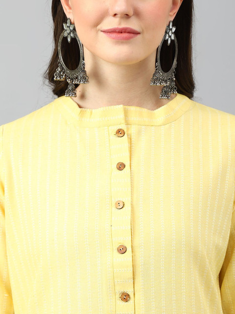 KALINI Women Printed Pastels Kurta - Image 2
