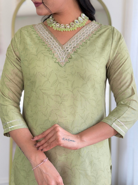 KALINI Women Floral Embroidered Regular Gotta Patti Kurta with Trousers & With Dupatta - Image 3