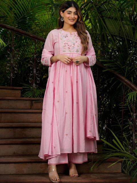 Puretouch Women Floral Embroidered Panelled Thread Work Chanderi Silk Kurta with Trousers & With Dupatta - Image 5