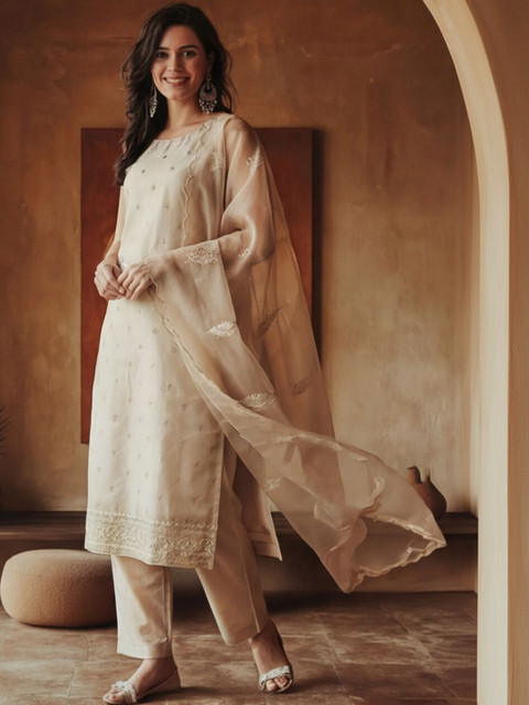 Anouk Women Ethnic Motifs Embroidered Regular Thread Work Chanderi Cotton Kurta with Trousers & With Dupatta