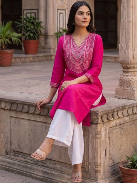 House of Pataudi Embroidered V-Neck Calf Length Straight Kurtas - Image 5