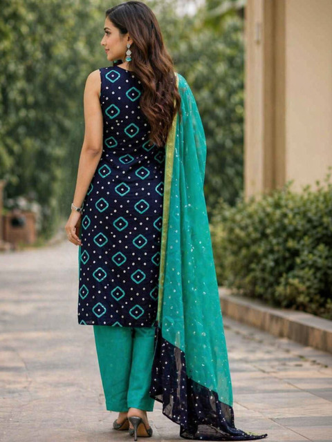 SHREYAM Printed Pure Cotton Unstitched Dress Material - Image 4
