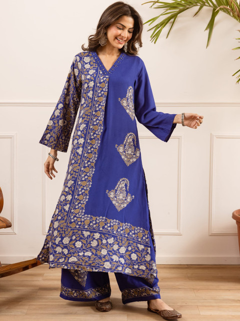 Sangria Printed Viscose Rayon V-Neck Kurta & Palazzos - Image 6