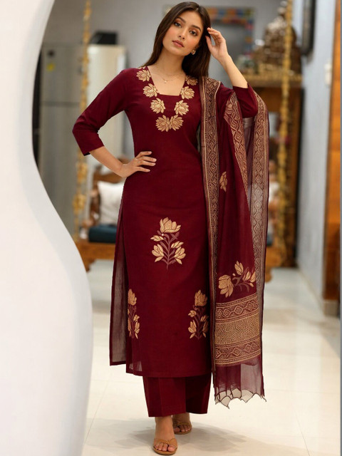 NARI DREAM Women Floral Embroidered Regular Thread Work Kurta with Palazzos & With Dupatta - Image 5