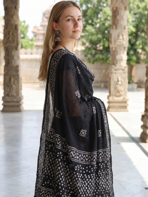HELLA FASHIONS Ethnic Motifs Printed Dupatta - Image 4