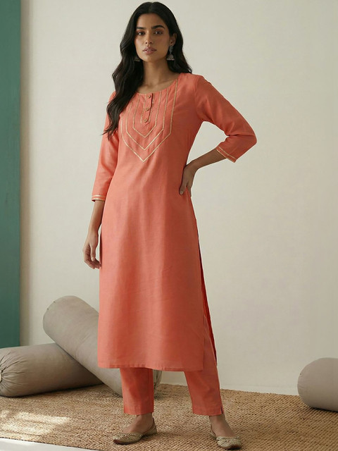 KALINI Women Peach Solid Straight Kurta