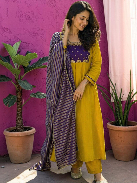 all about you Women Ethnic Motifs Embroidered Regular Sequinned Kurta with Trousers & With Dupatta