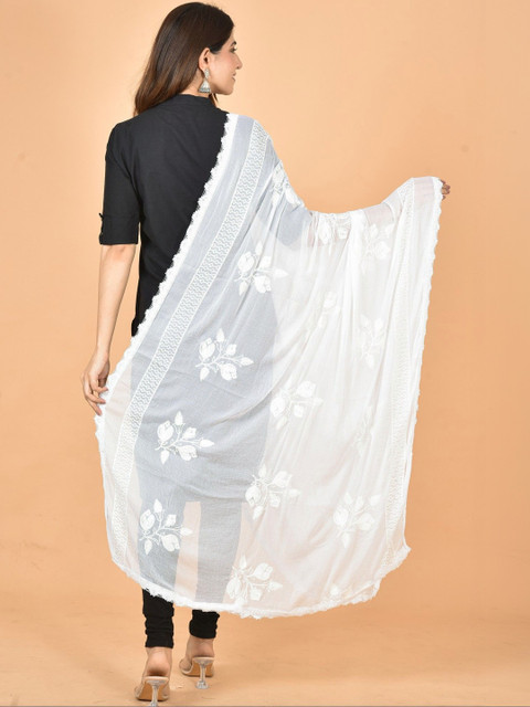 Kuhika Embroidered Dupatta with Thread Work - Image 3