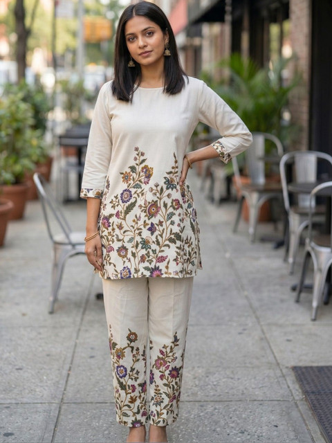 ZIVRAA Floral Printed Tunic with Trousers