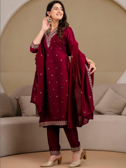 Berrylicious Women Ethnic Motifs Embroidered Regular Thread Work Kurta with Trousers & With Dupatta - Image 5