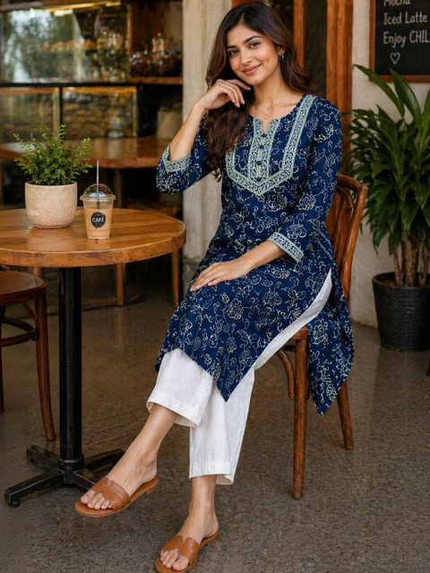 Roly Poly Women Floral Printed Kurta - Image 5
