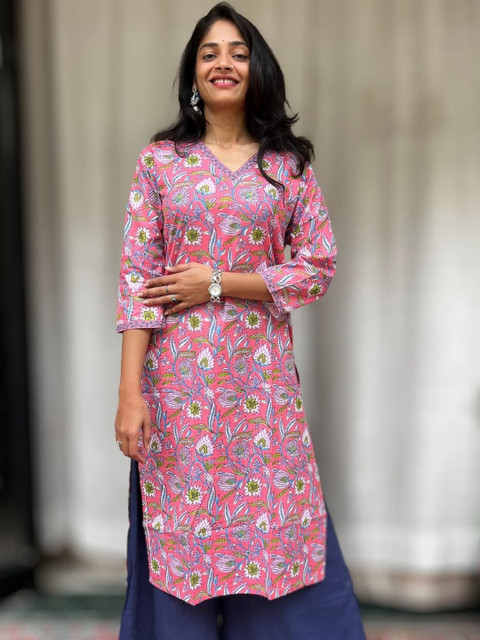 Rivaaj Ethnic Women Floral Printed Indie Prints Kurta