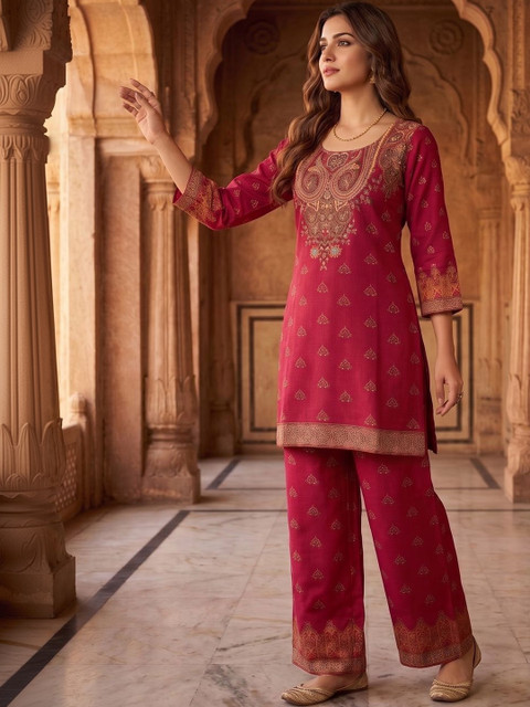 MASSTANI BY INDDUS Linen Embroidered Tunic with Palazzos - Image 3