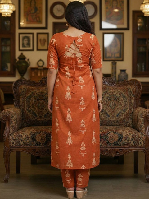 Twika Women Floral Regular Kurta with Trousers - Image 4
