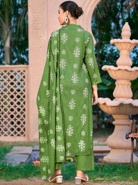 SURUKH Women Floral Printed Regular Gotta Patti Pure Cotton Kurta with Palazzos & With Dupatta - Image 2