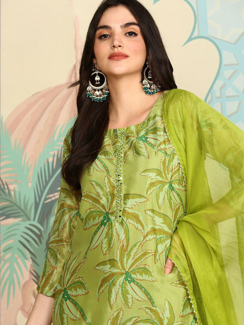 Ishin Women Ethnic Motifs Printed Regular Mirror Work Kurta with Trousers & With Dupatta - Image 2