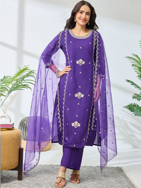 Janasya Women Ethnic Motifs Embroidered Regular Kurta with Trousers & With Dupatta