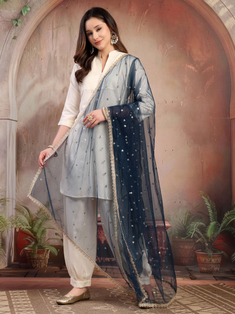 KALINI Embellished Sequinned Dupatta - Image 4