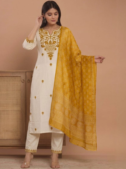 House of Pataudi Embroidered Pure Cotton Round Neck Kurta & Trousers With Dupatta