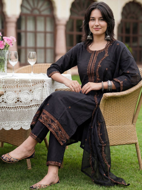 Indo Era Women Ethnic Motifs Embroidered Regular Thread Work Kurta with Trousers & With Dupatta