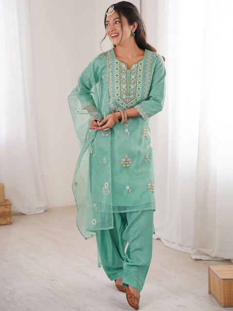 SKYLEE Women Embroidered Regular Kurta with Trousers & With Dupatta