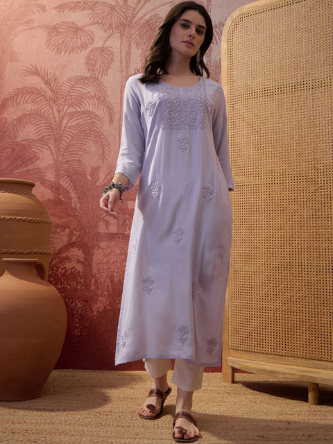 Sangria Embroidered Round Neck Kurta