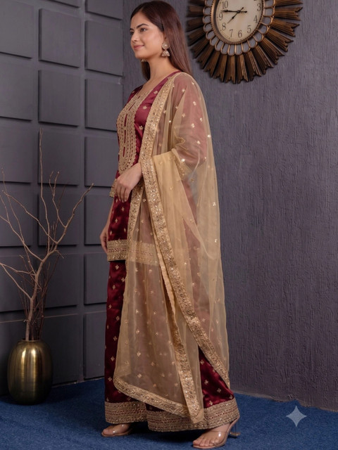 ftDiva Women Ethnic Motifs Embroidered Regular Kurta with Sharara & With Dupatta - Image 4