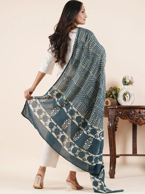 Style Shoes Ethnic Motifs Printed Pure Cotton Batik Dupatta - Image 3