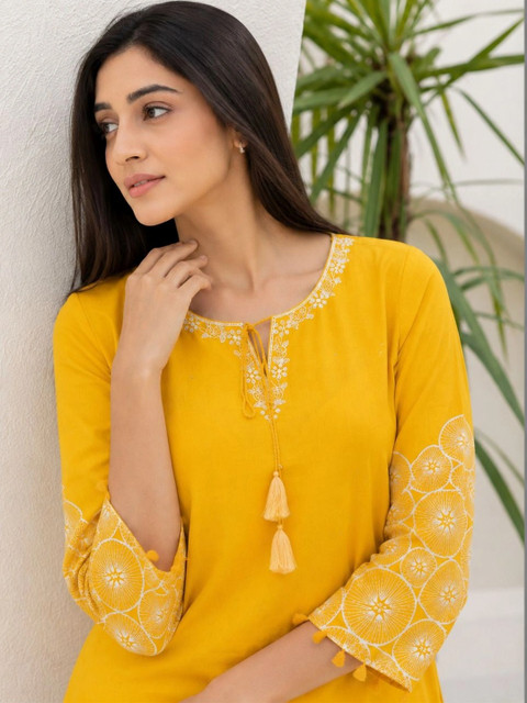 Araaha Cotton Embroidered Tunic with Palazzos - Image 5