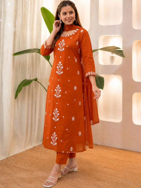 HERE&NOW Women Ethnic Motifs Embroidered Kurta with Trousers & Dupatta