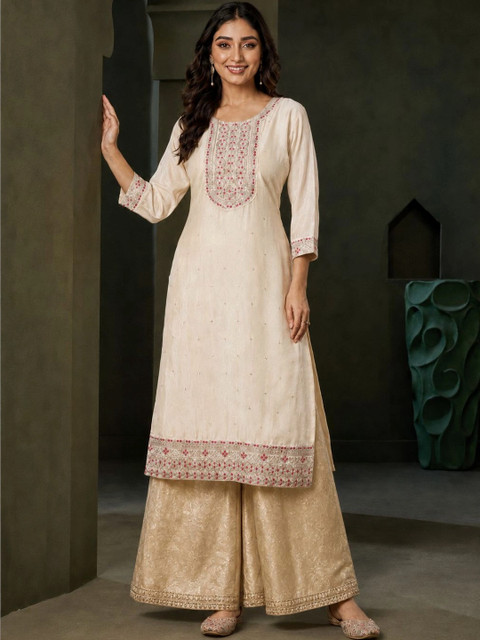 rarethread Women Embroidered Thread Work Kurta - Image 4