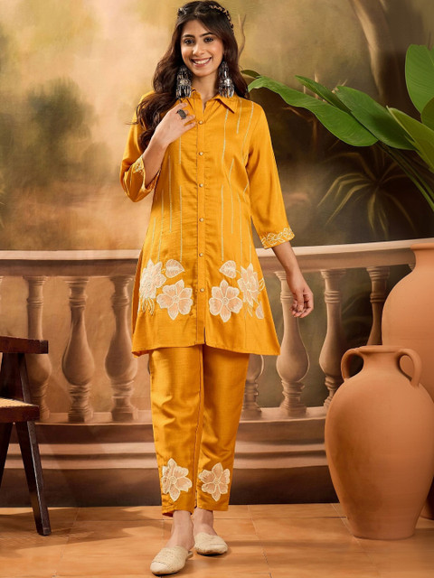 Sangria Embroidered Tunic with Trousers