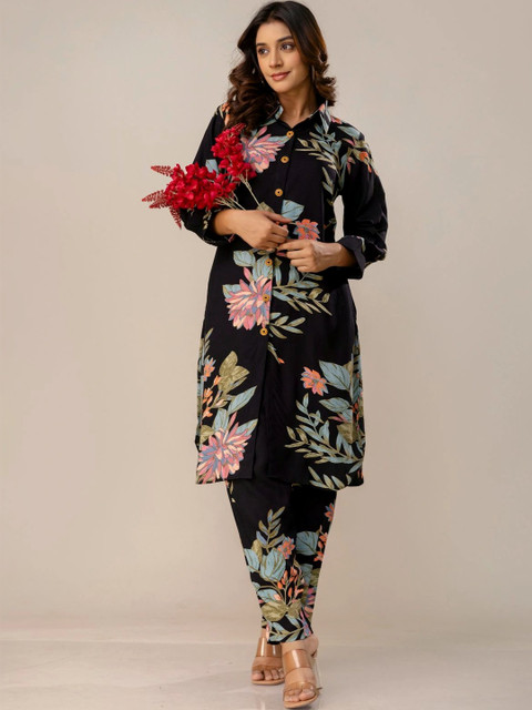 Swarnkar Creation Floral Printed Shirt with Trousers