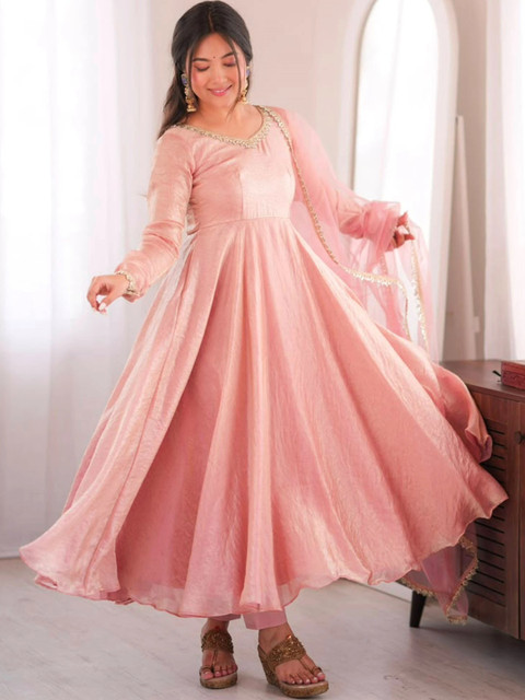 VastraBazaar Women Empire Pure Silk Kurta with Trousers & With Dupatta - Image 5