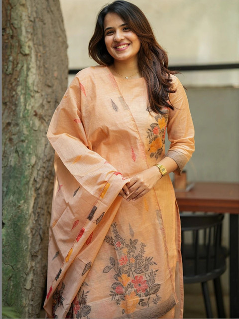 fimora Women Floral Printed Regular Kurta with Trousers & With Dupatta - Image 6