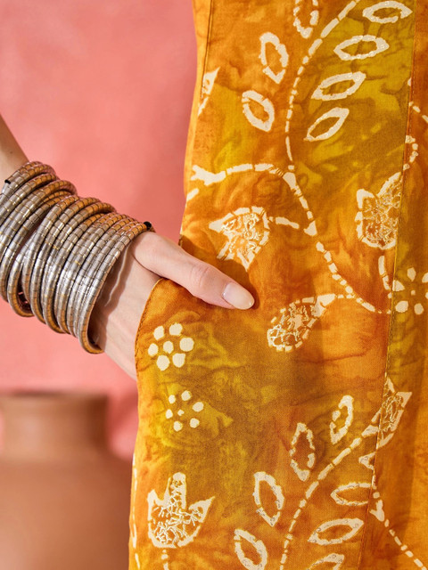 Sangria Women Ethnic Motifs Printed Indie Prints Kurta - Image 4