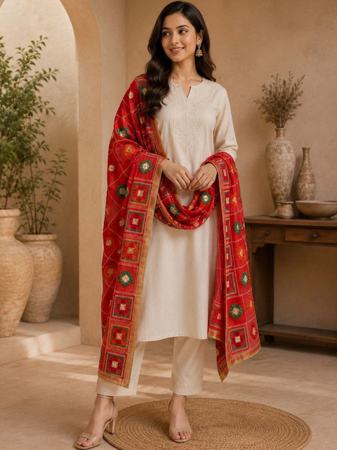 STUTI FASHION Embroidered Dupatta with Thread Work