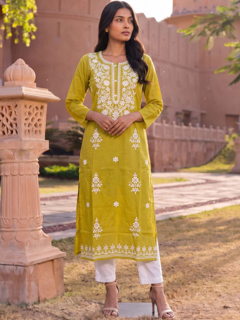Rangita Women Embroidered Thread Work Kurta - Image 2