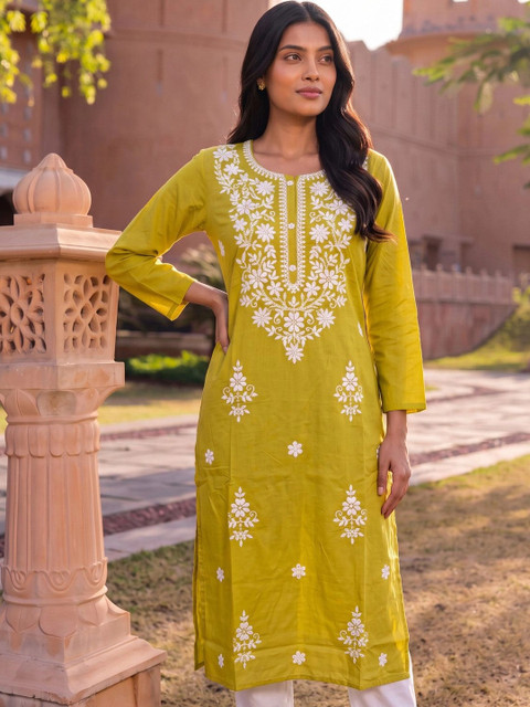 Rangita Women Embroidered Thread Work Kurta - Image 5