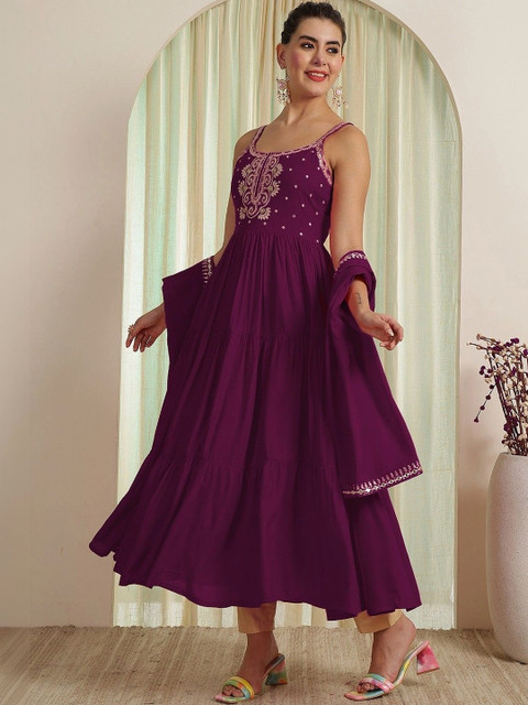 Sangria Women Ethnic Motifs Embroidered Thread Work Anarkali Kurta - Image 4