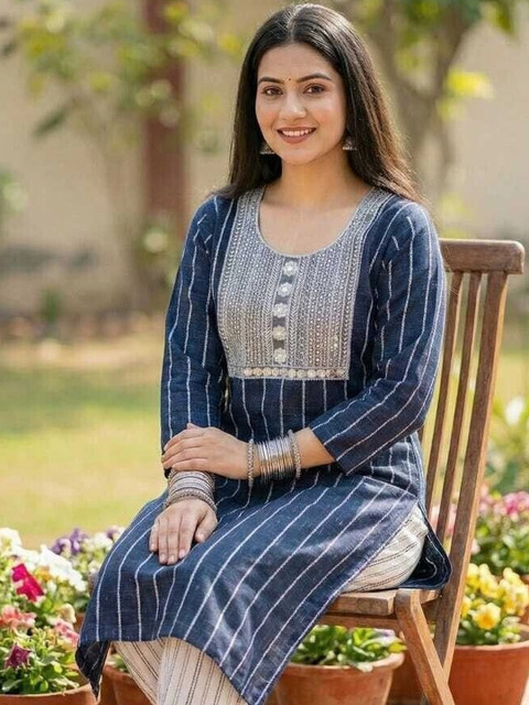 Sypher Boutique Women Striped Dobby Handloom Kurta