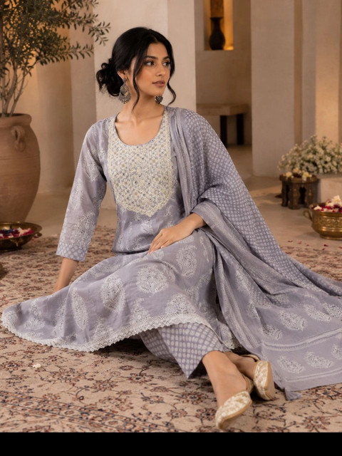 SINGNI Women Ethnic Motifs Printed Regular Thread Work Pure Cotton Kurta with Trousers & With Dupatta - Image 2