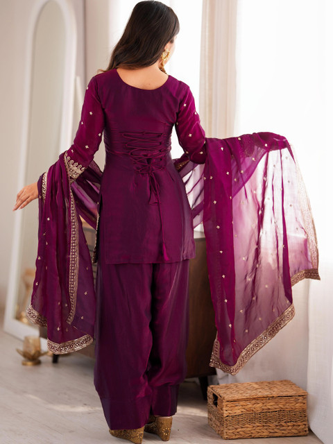 HERE&NOW Women Ethnic Motifs Embroidered Regular Thread Work Kurta with Patiala & With Dupatta - Image 3