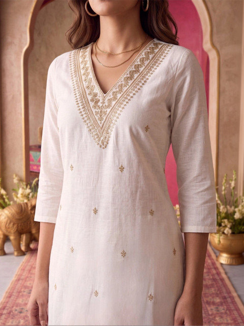 Rangita Women Embroidered Thread Work Kurta - Image 4