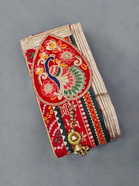 Ranisatiya creation Women Ethnic Motifs Bandhani Dupatta with Thread Work - Image 4