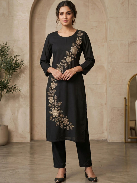 Teegital Women Floral Embroidered Thread Work Kurta - Image 2